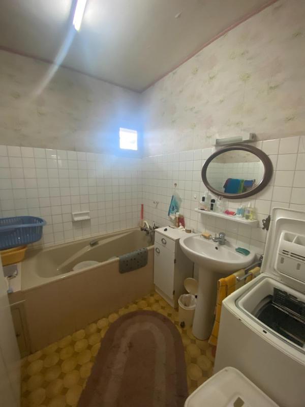 Maison - 193 m² - 9 pièces