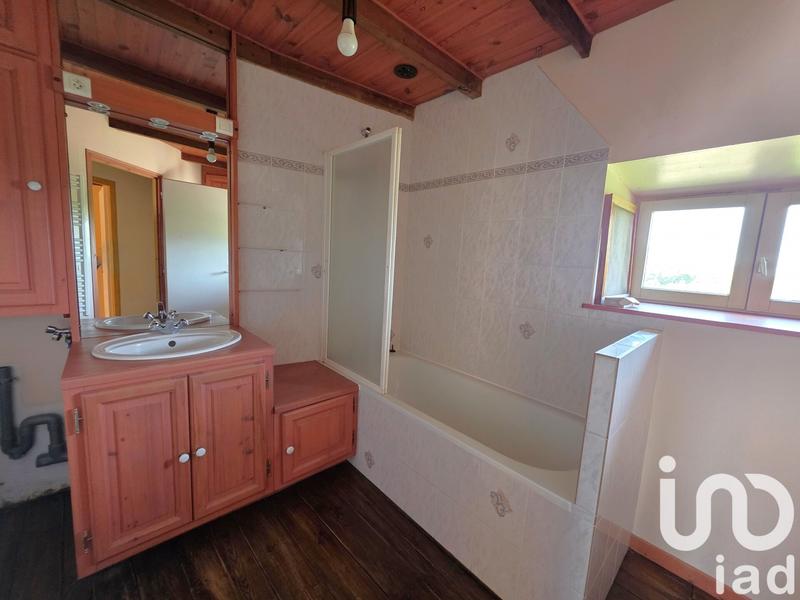 Maison - 98 m² - 4 pièces