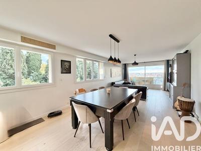 Appartement - 130 m² - 5 pièces