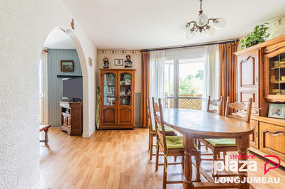 Appartement - 70 m² - 4 pièces