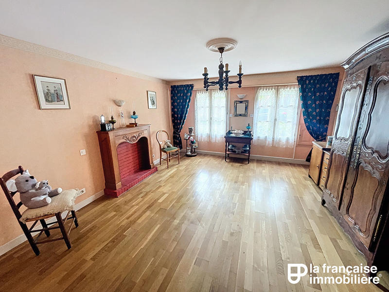 Maison - 142 m² - 6 pièces