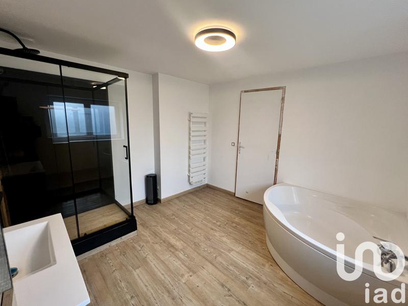 Maison - 147 m² - 5 pièces