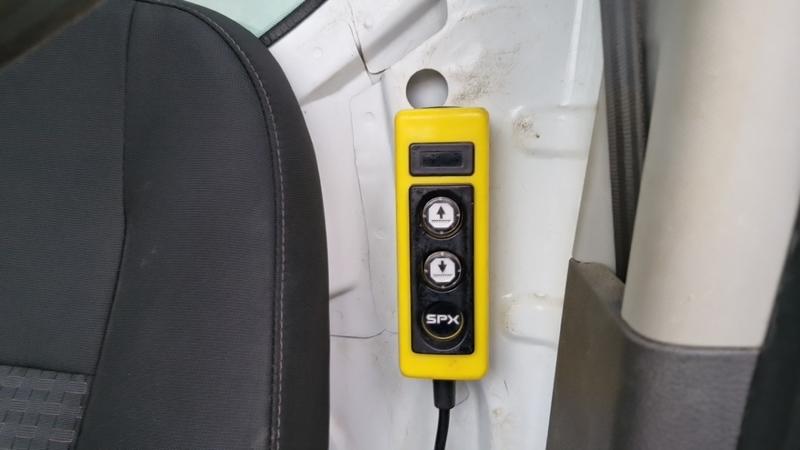 Ford Transit P350 l4 rj hd 2.0 ecoblue 170 trend Benne + Coffre