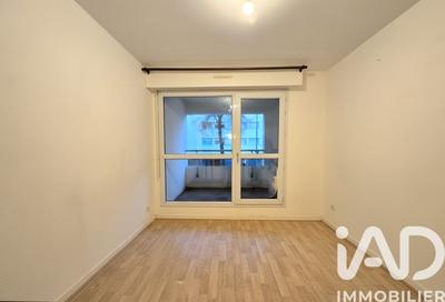 Studio - 15 m² - 1 pièce