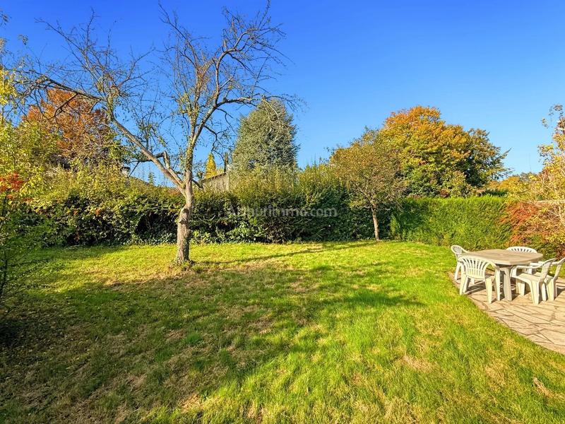 Maison - 189 m² - 8 pièces