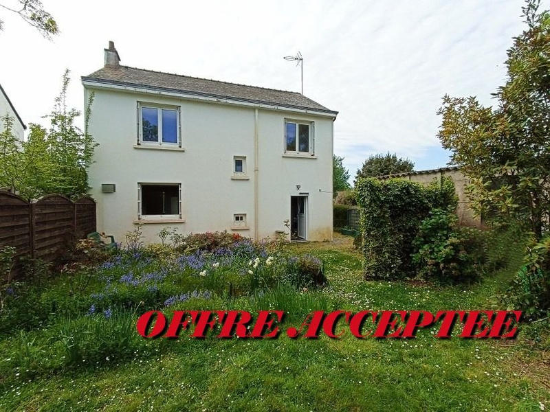 Maison - 93 m² - 5 pièces