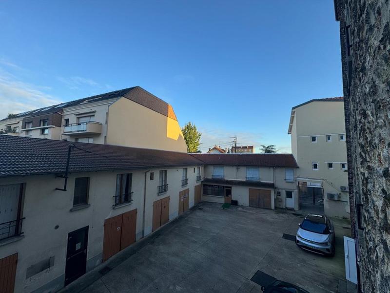 Immeuble - 2 270 m²