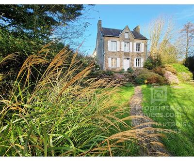 Propriété - 155 m² - 7 pièces