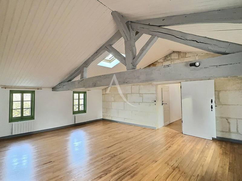 Appartement - 84 m² - 3 pièces