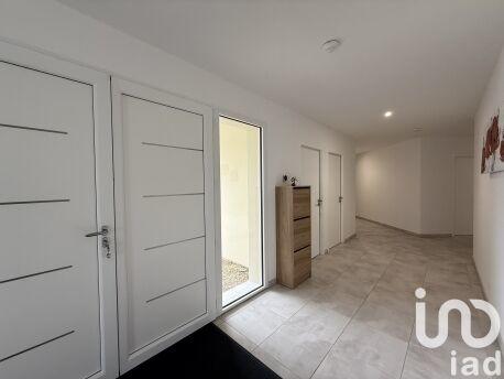 Maison - 325 m² - 8 pièces