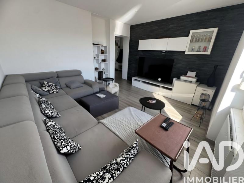 Maison - 179 m² - 8 pièces