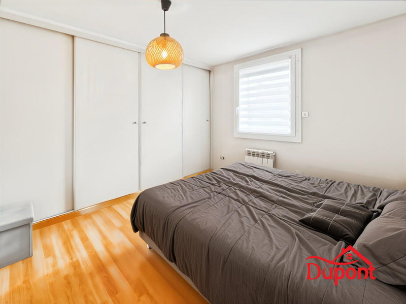 Maison - 87 m² - 5 pièces