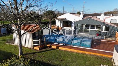 Maison - 165 m² - 6 pièces