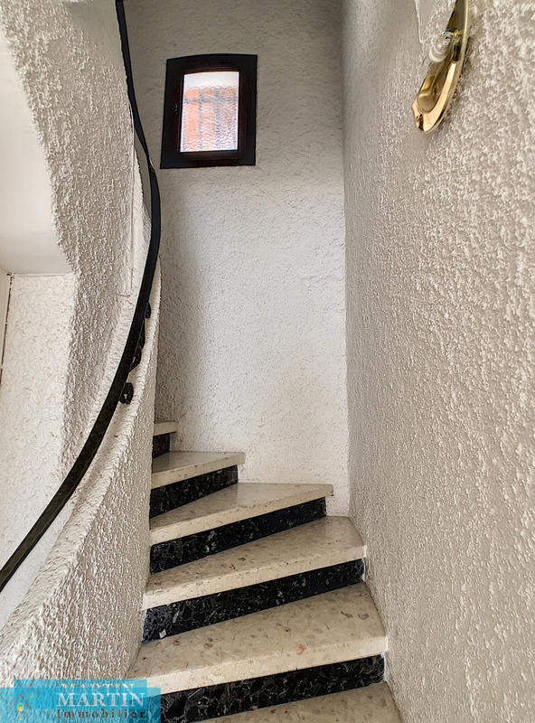 Villa - 205 m² - 8 pièces