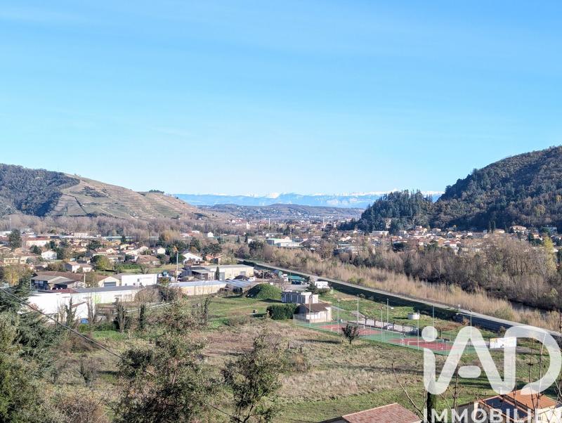 Maison - 139 m² - 5 pièces