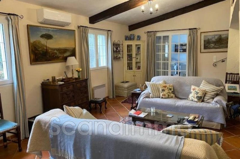 Maison - 162 m² - 5 pièces