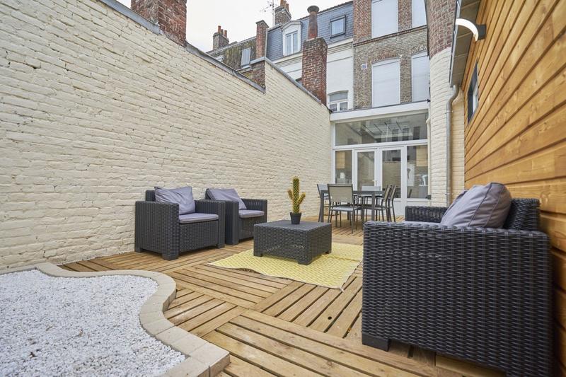 Maison - 193 m² - 12 pièces