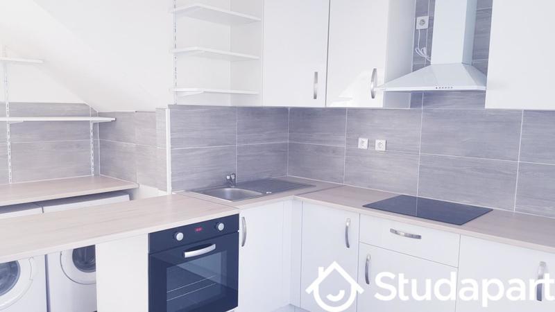 Chambre - 90 m² - 1 pièce