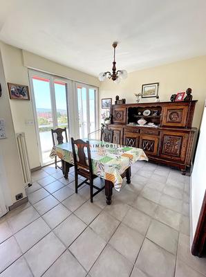 Appartement - 83 m² - 3 pièces