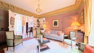 Maison - 170 m² - 7 pièces