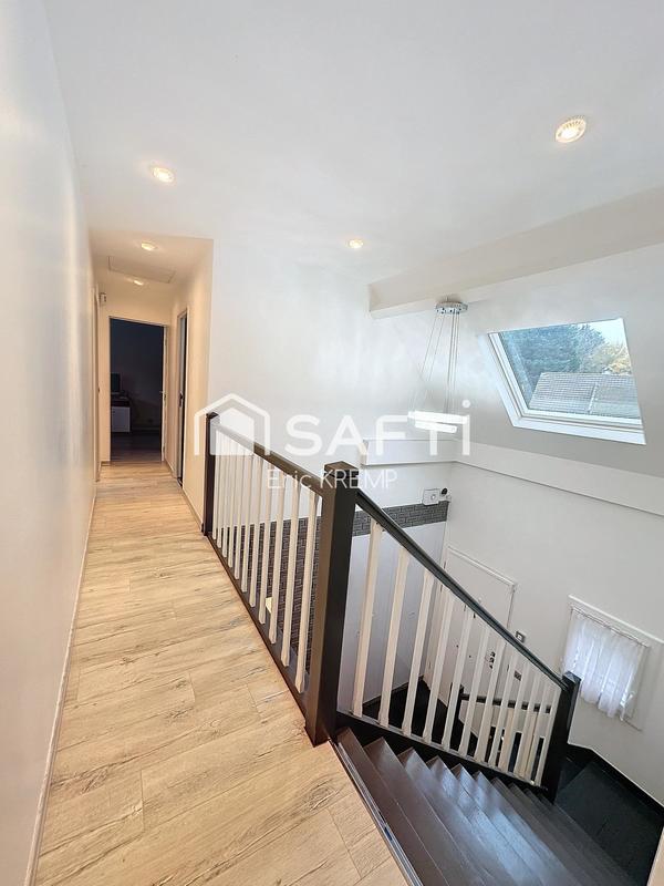 Maison - 180 m² - 7 pièces