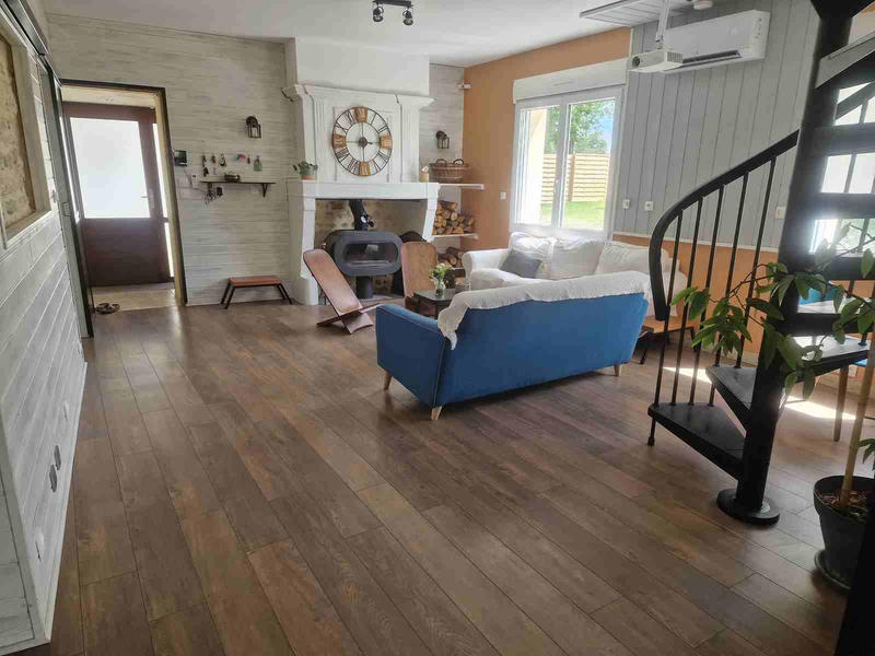 Maison - 162 m² - 7 pièces