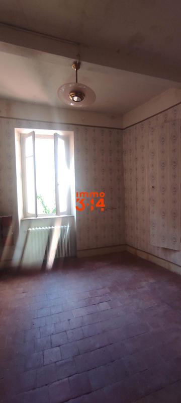 Maison ancienne - 500 m² - 15 pièces