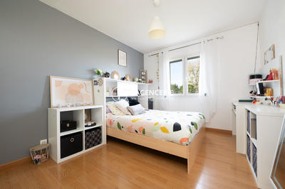 Villa - 140 m² - 5 pièces