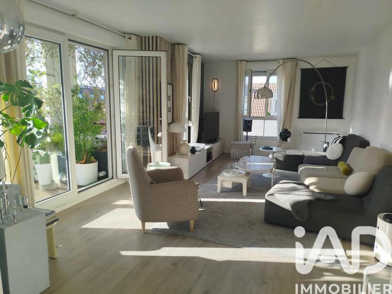 Appartement - 82 m² - 3 pièces