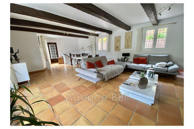 Maison - 194 m² - 4 pièces