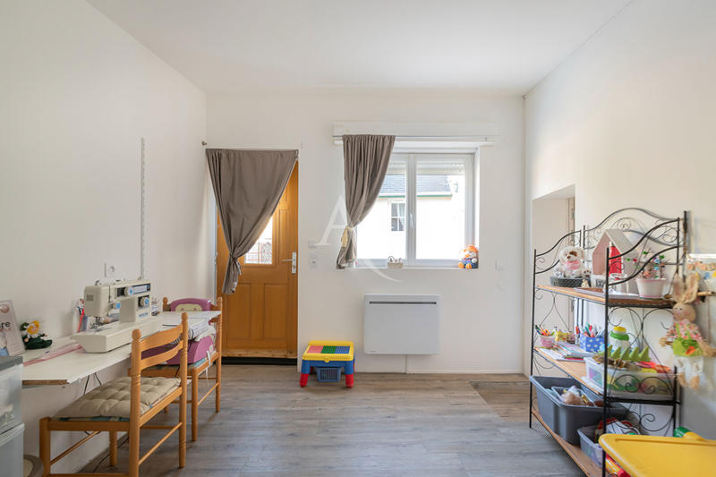 Maison - 175 m² - 8 pièces