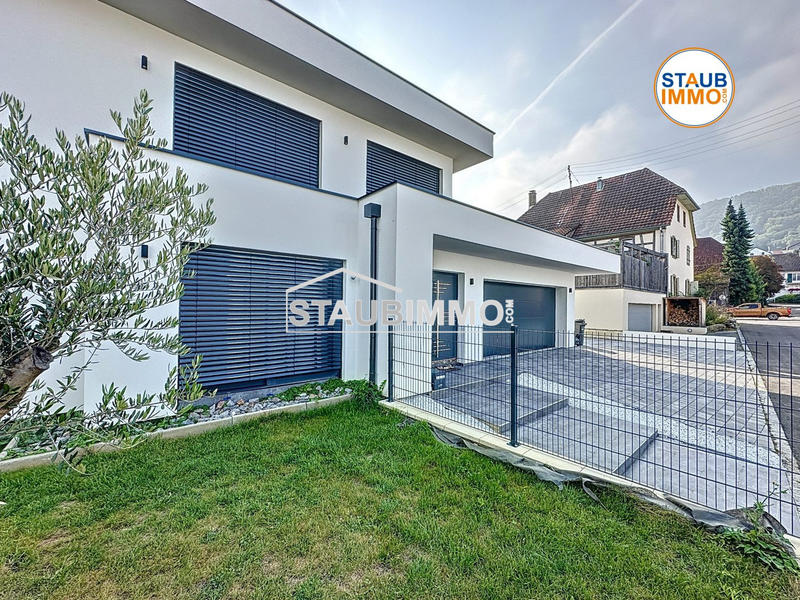 Maison - 165 m² - 6 pièces