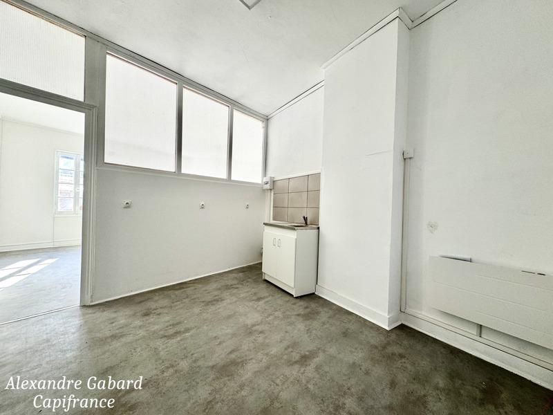 Immeuble - 138 m² - 7 pièces