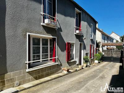 Maison - 121 m² - 7 pièces