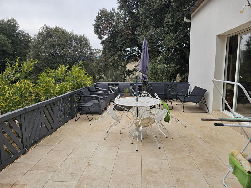 Appartement - 85 m² - 4 pièces