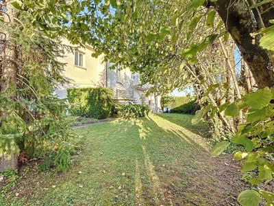 Maison - 188 m² - 7 pièces