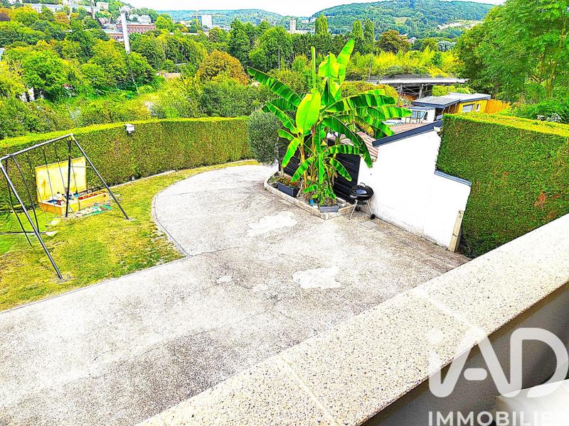 Maison - 95 m² - 4 pièces