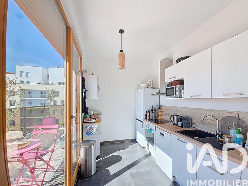 Appartement - 83 m² - 4 pièces