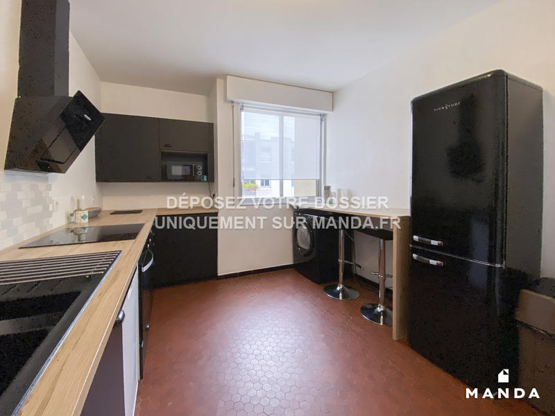 Chambre - 10 m² - 4 pièces