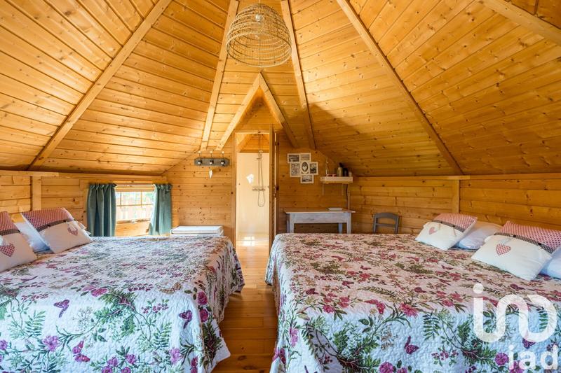 Maison - 360 m² - 14 pièces