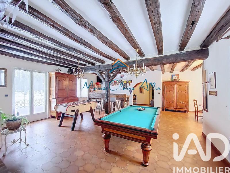 Maison - 227 m² - 9 pièces