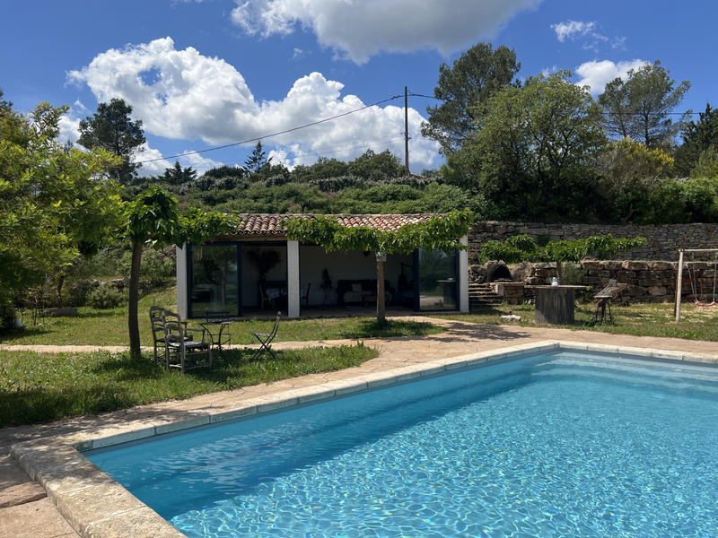 Maison - 170 m² - 8 pièces