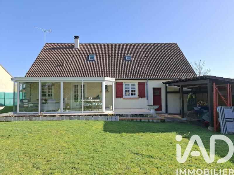 Maison - 93 m² - 4 pièces