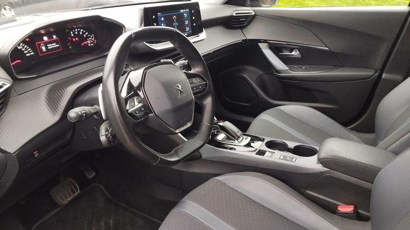 Peugeot 2008 II 1.2 PureTech 130 Eat8 Allure