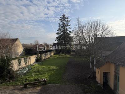 Maison - 205 m² - 7 pièces