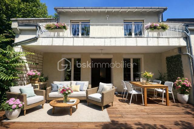 Propriété - 180 m² - 8 pièces