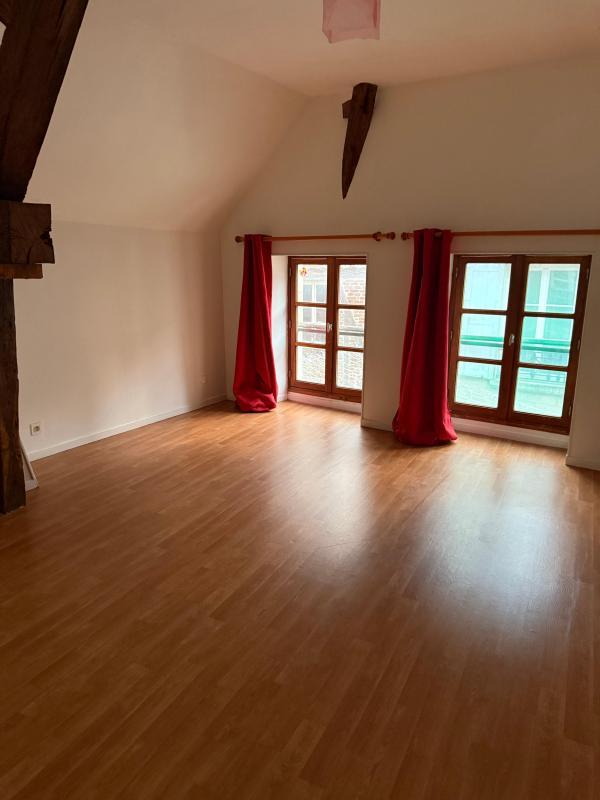 Maison - 200 m² - 6 pièces