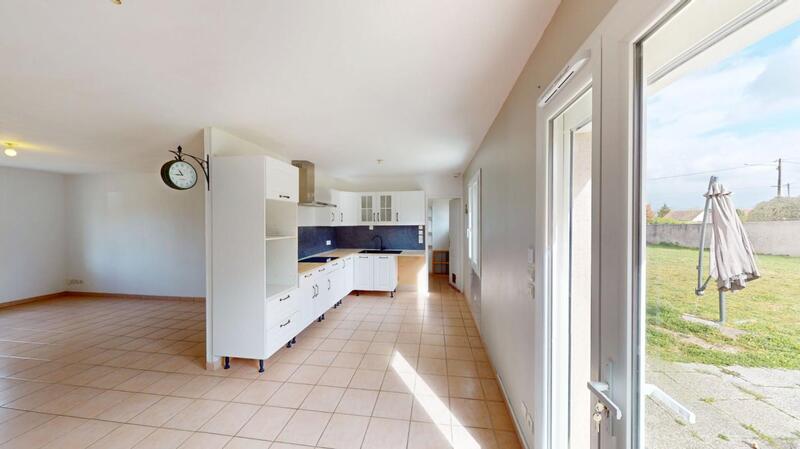 Maison - 88 m² - 4 pièces