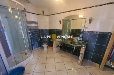 Appartement - 68 m² - 2 pièces
