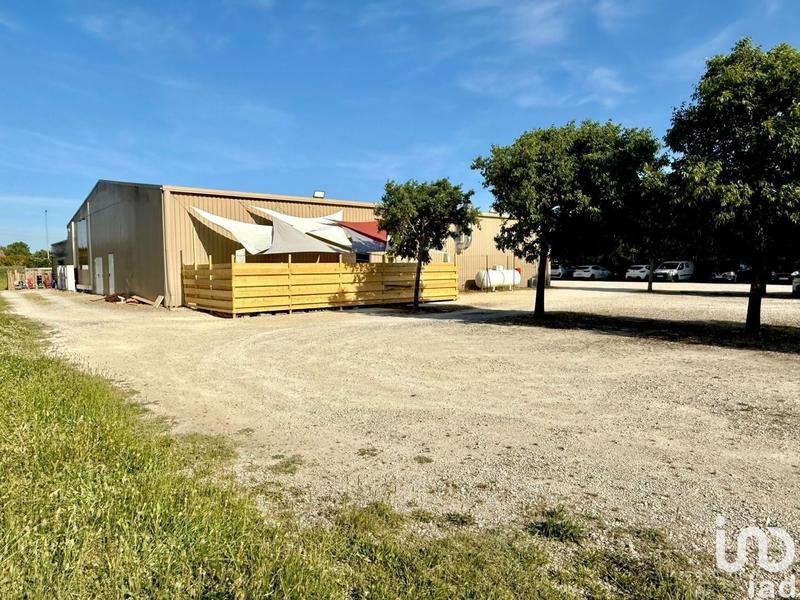 Local commercial - 700 m²